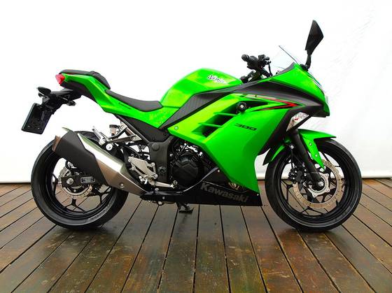 KAWASAKI NINJA 300 